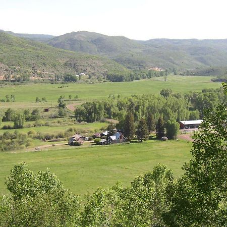 Rolling R Guest Ranch Guest House Meeker Bagian luar foto