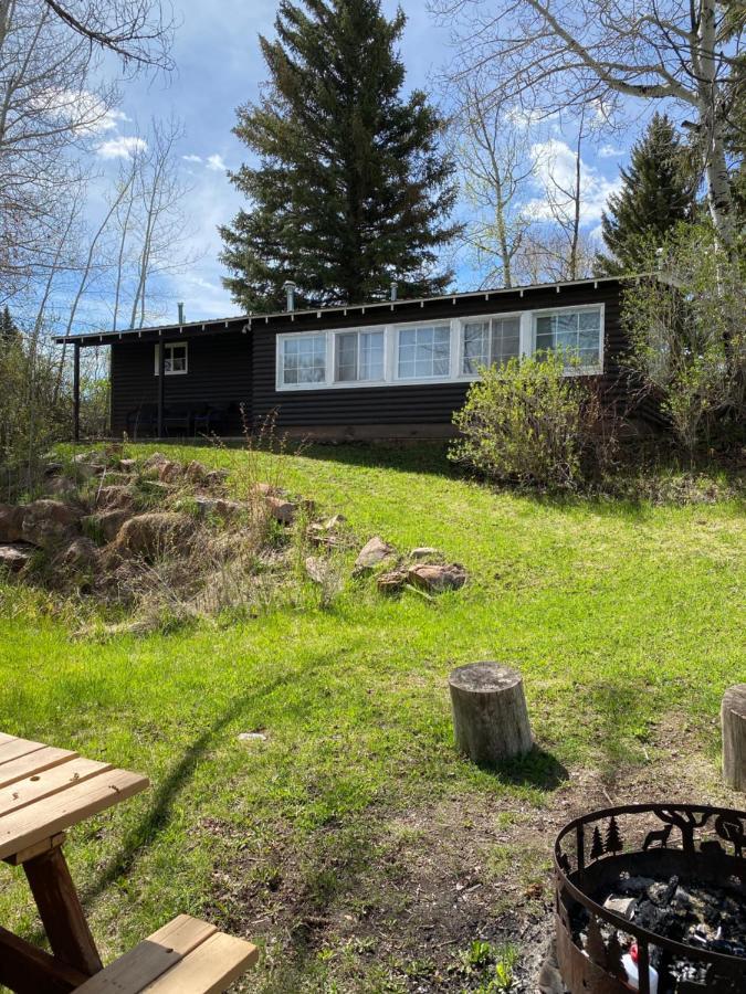 Rolling R Guest Ranch Guest House Meeker Bagian luar foto