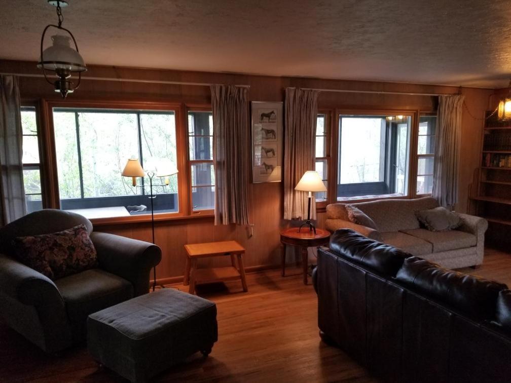 Rolling R Guest Ranch Guest House Meeker Ruang foto