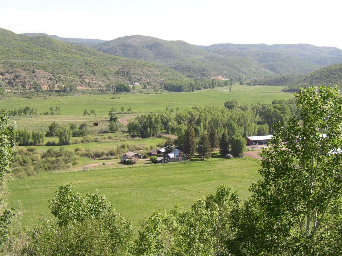 Rolling R Guest Ranch Guest House Meeker Bagian luar foto